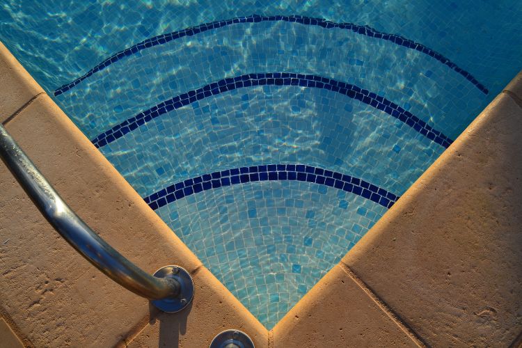 Pool maintenance in Katy TX by Katy Blue Pool Services