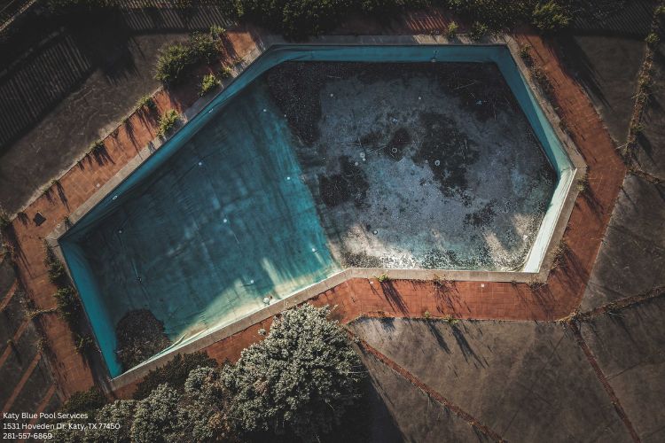 Preparing swimming pool for hurricane season Katy Blue Pool Services in Katy TX